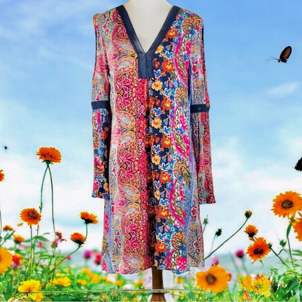 Boho Foral Paisley Cold Shoulder Bell Sleeve Dress